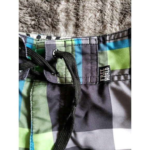 Free World Board Shorts Mens Size 36 Green Blue Plaid Drawstring Pocket Swim‎ - Picture 3 of 7